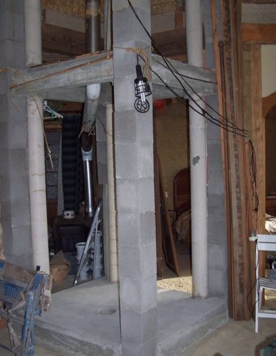 emplacement poele de masse arrivee chantier
