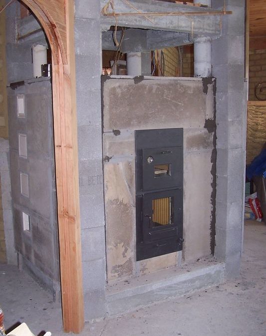 Chantier poêle de masse à Belloc