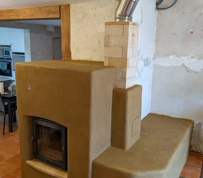 Chantier poêle de masse à Porchères