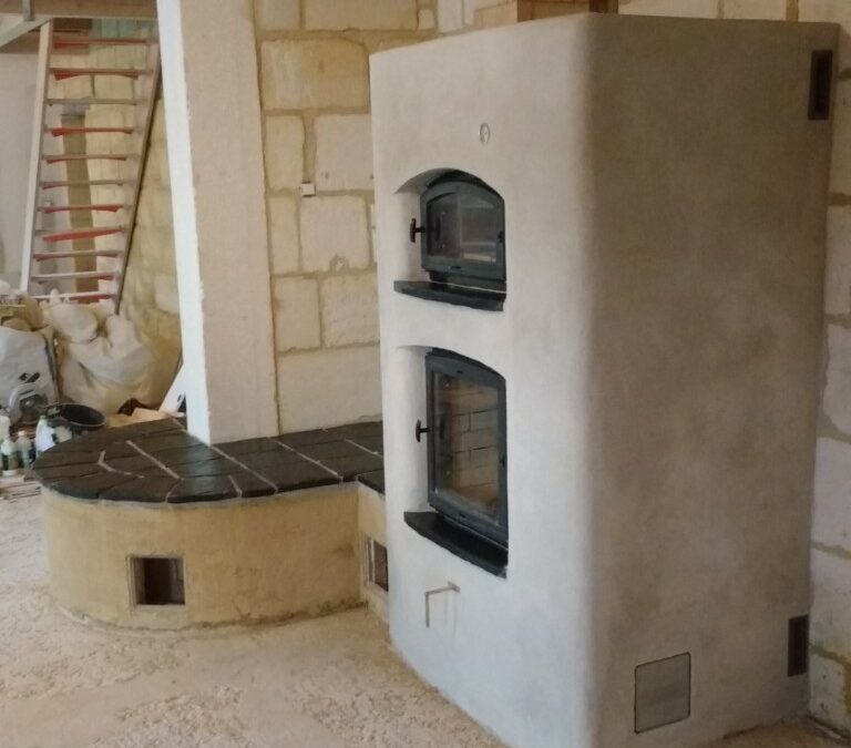 Chantier poêle de masse à Arveyres