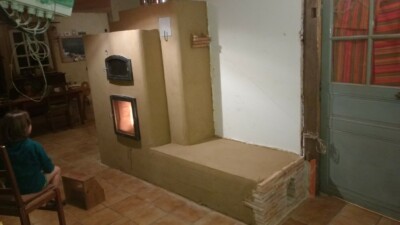 Chantier poêle de masse à Fougeré