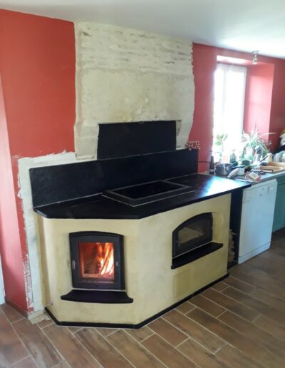 Conversion d'une cheminée en cuisinière de masse de masse